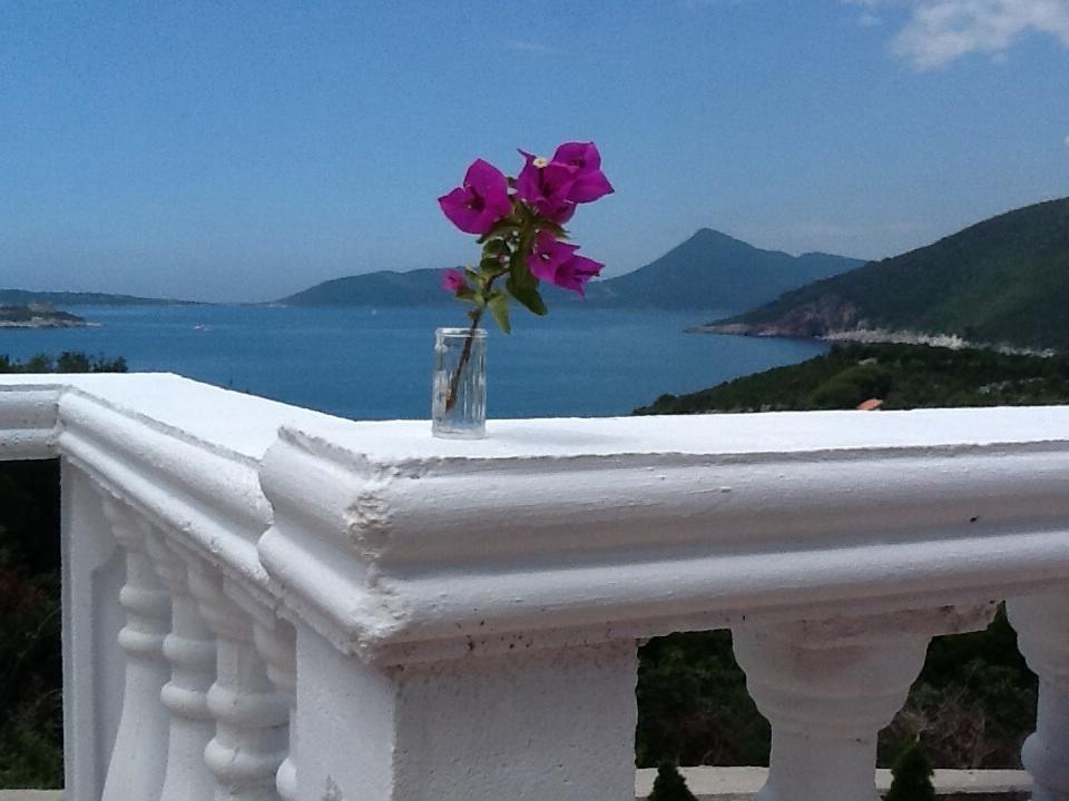 Villa Mirista لوستيكا الغرفة الصورة